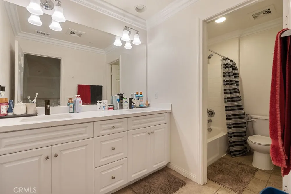 39099 Crown Ranch Rd Temecula, CA 92591