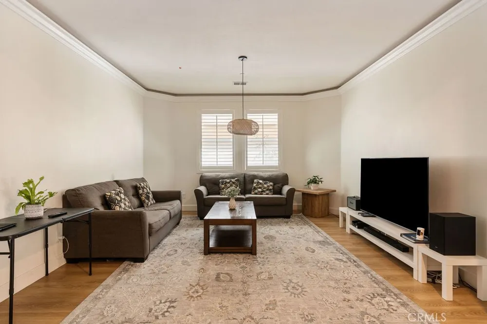 39099 Crown Ranch Rd Temecula, CA 92591