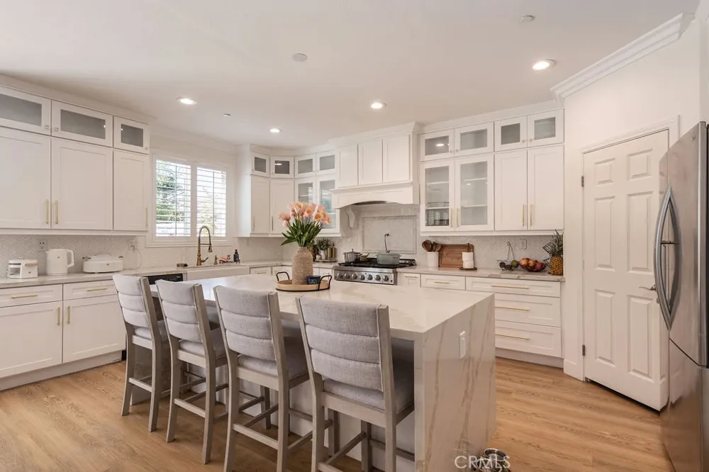 39099 Crown Ranch Rd Temecula, CA 92591