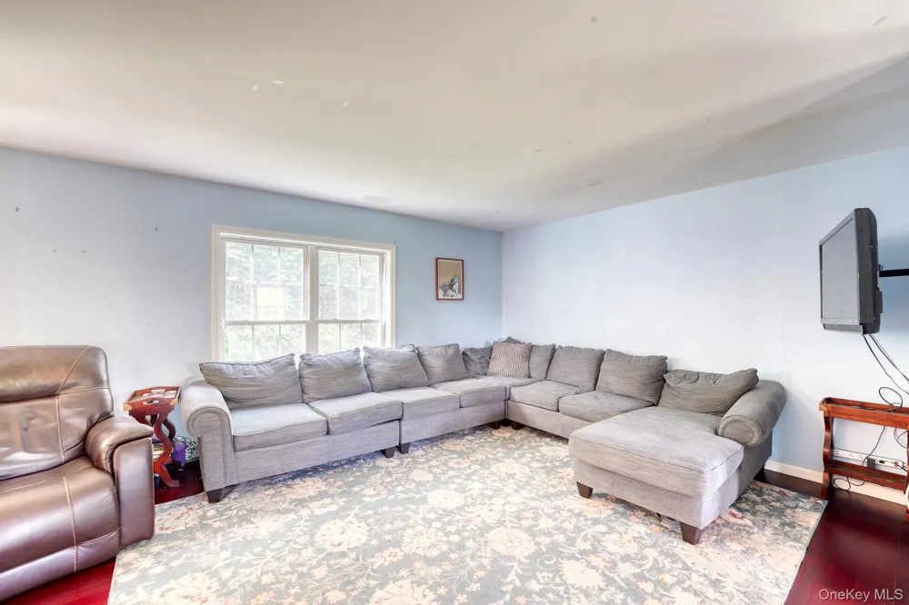 99 Milton Turnpike Milton, NY 12547
