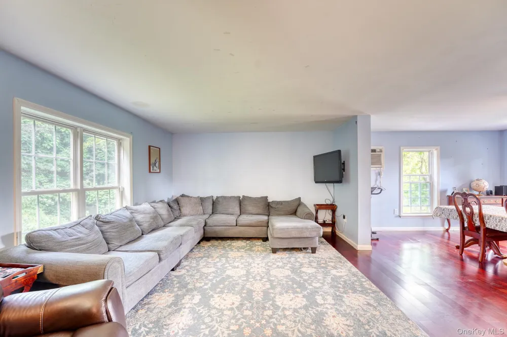 99 Milton Turnpike Milton, NY 12547
