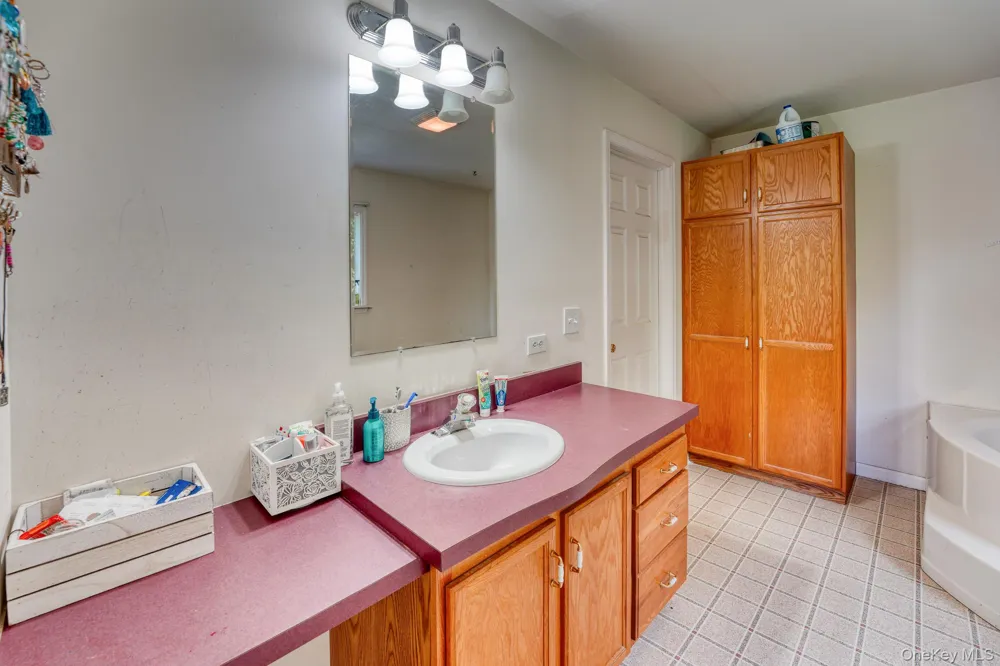 99 Milton Turnpike Milton, NY 12547