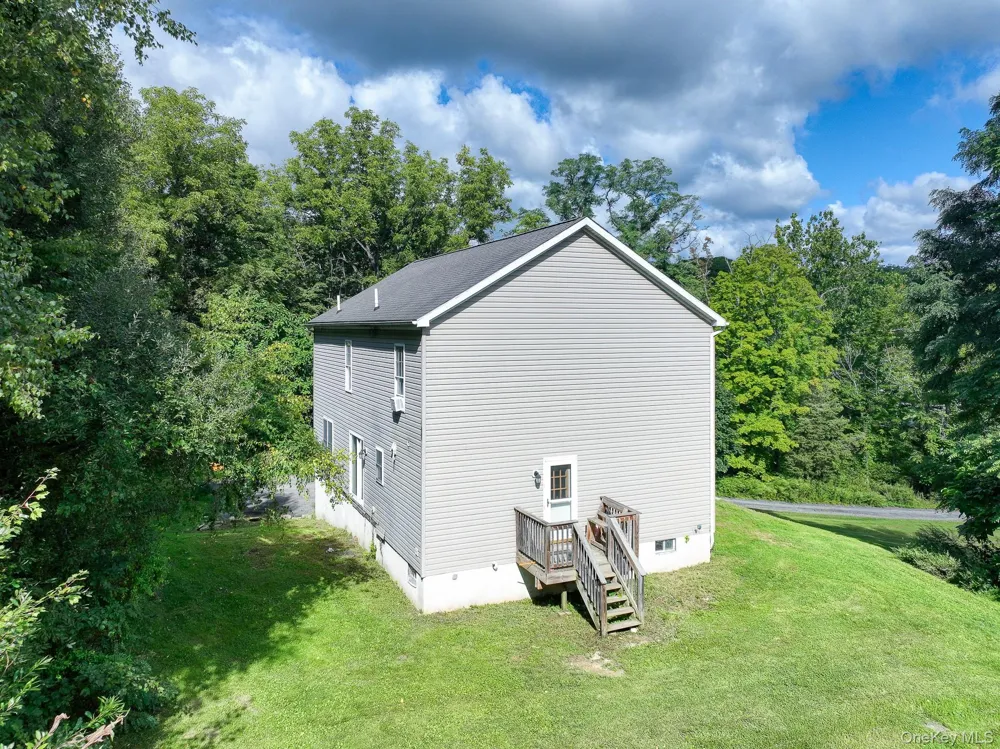 99 Milton Turnpike Milton, NY 12547