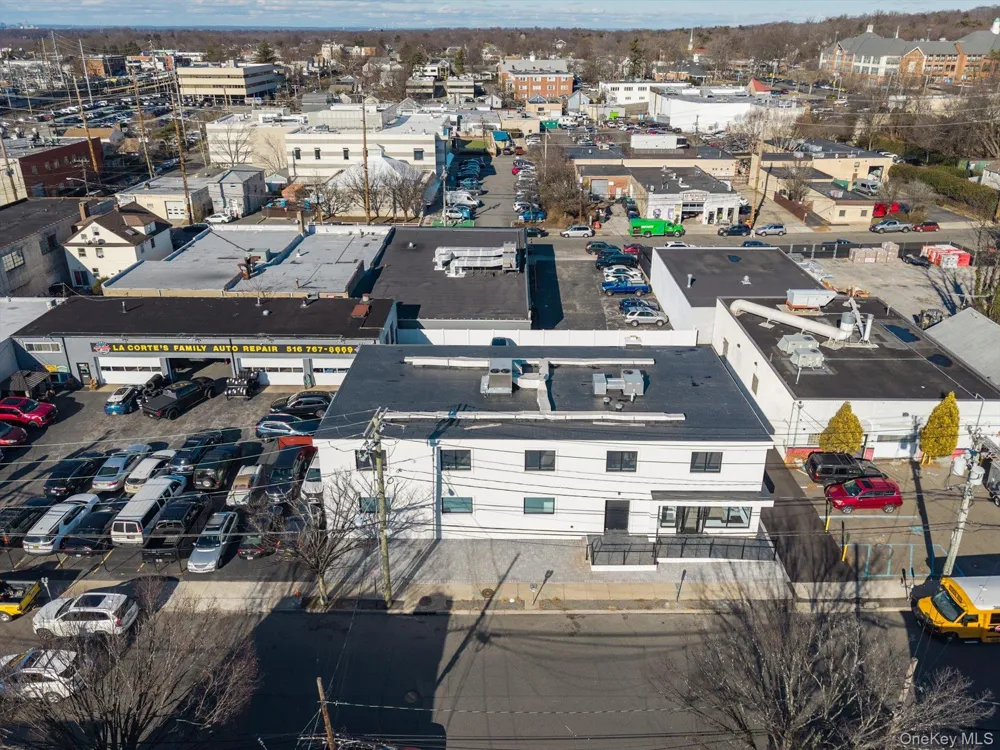 25 Willowdale Avenue #2ND FLOOR Port Washington, NY 11050