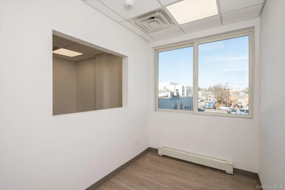 25 Willowdale Avenue #2ND FLOOR Port Washington, NY 11050