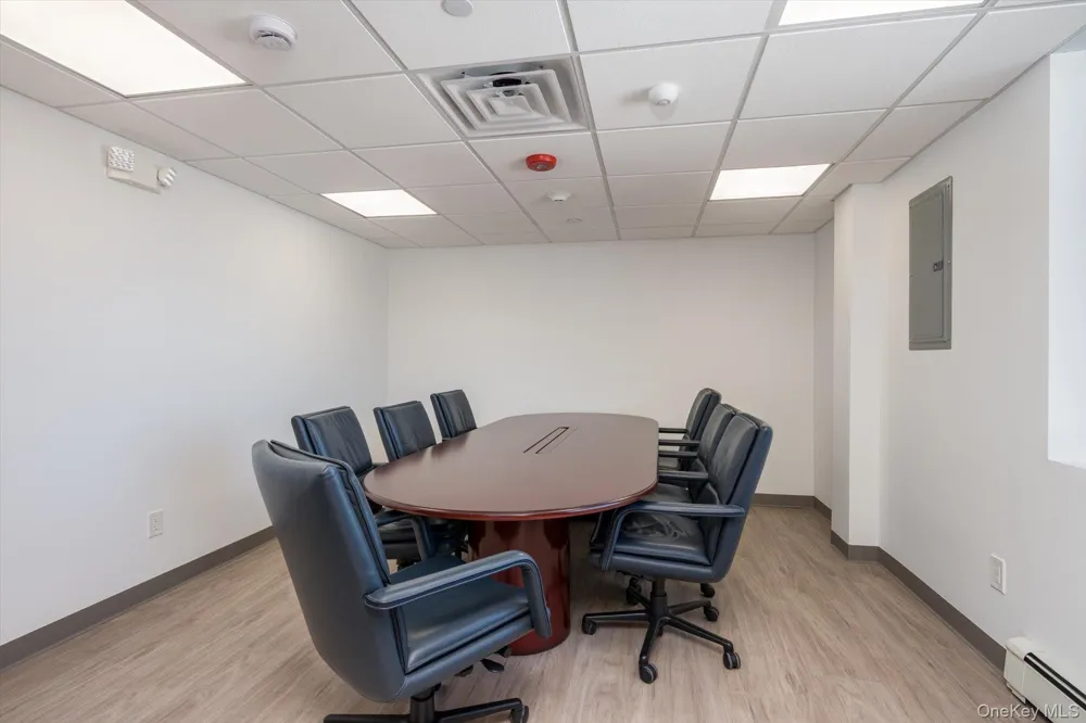 25 Willowdale Avenue #2ND FLOOR Port Washington, NY 11050
