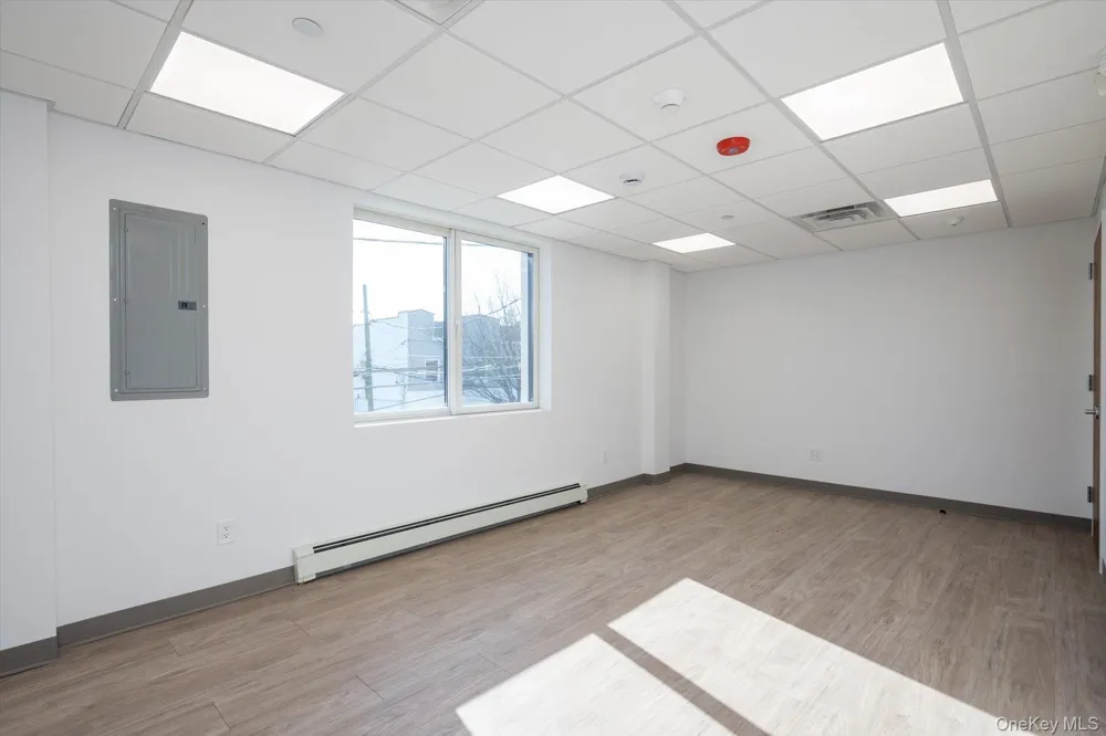 25 Willowdale Avenue #2ND FLOOR Port Washington, NY 11050