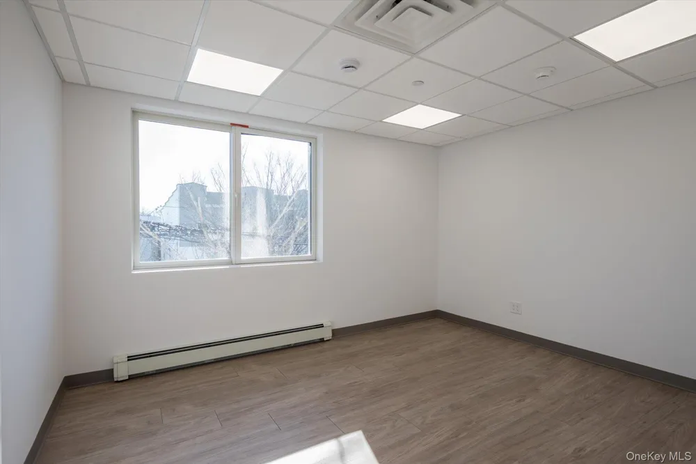 25 Willowdale Avenue #2ND FLOOR Port Washington, NY 11050