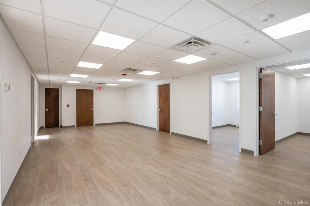 25 Willowdale Avenue #2ND FLOOR Port Washington, NY 11050