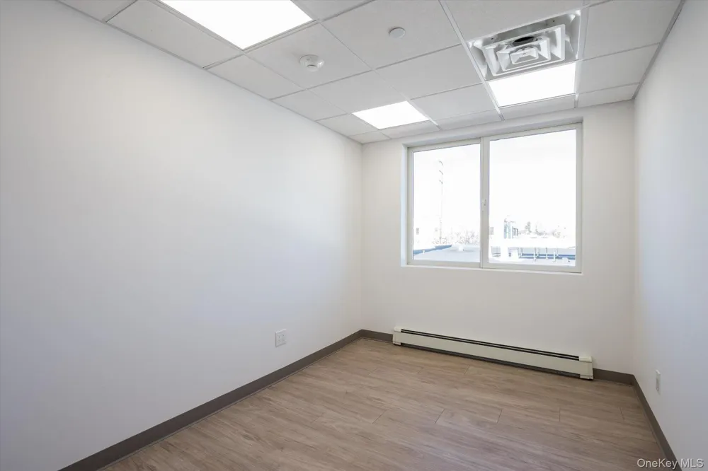 25 Willowdale Avenue #2ND FLOOR Port Washington, NY 11050