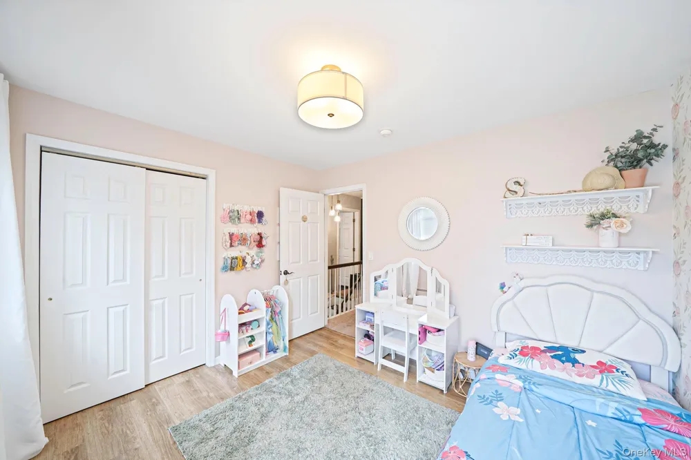 7 Hewlett Avenue East Patchogue, NY 11772