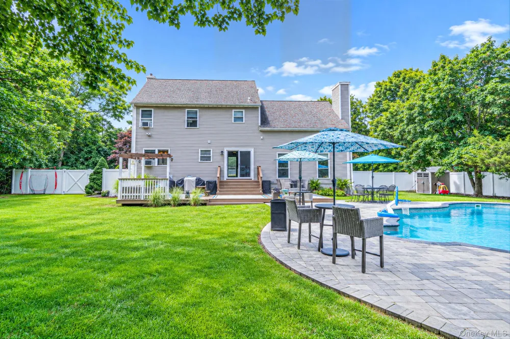 7 Hewlett Avenue East Patchogue, NY 11772