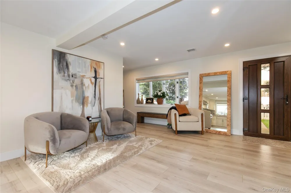 60 Alhambra Road Massapequa, NY 11758