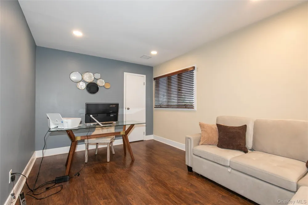 60 Alhambra Road Massapequa, NY 11758