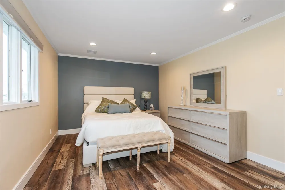 60 Alhambra Road Massapequa, NY 11758