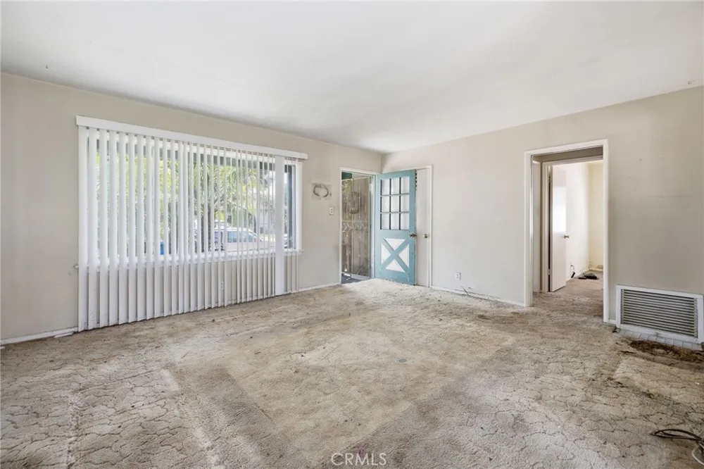 15313 Roselle Avenue Lawndale, CA 90260