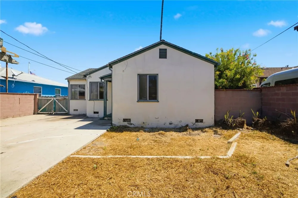 15313 Roselle Avenue Lawndale, CA 90260