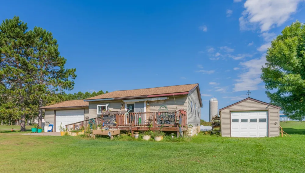 31990 220th Street Isle, MN 56342