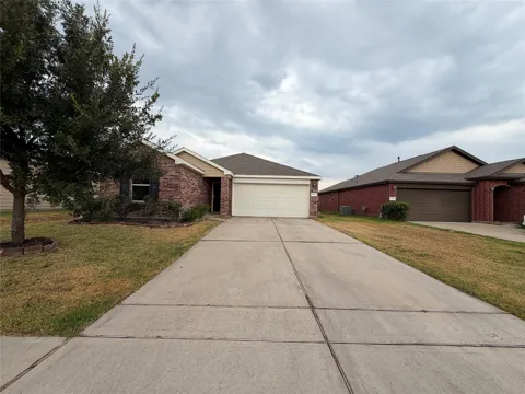4814 Westfield Pines Drive