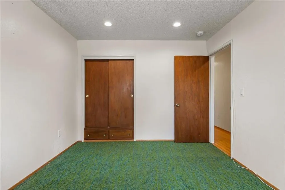 3191 El Sobrante Street Santa Clara, CA 95051