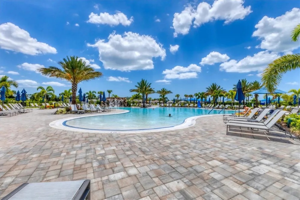 6229 FISH EAGLE COURT Nokomis, FL 34275