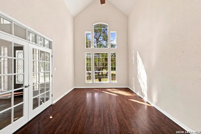 933 Great Tree San Antonio, TX 78260