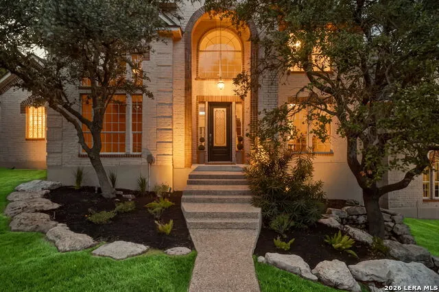 933 Great Tree San Antonio, TX 78260