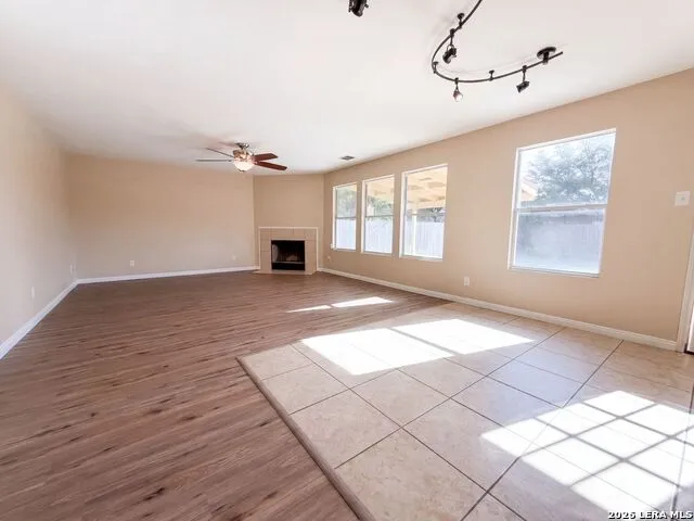 16423 TURF CLB Selma, TX 78154