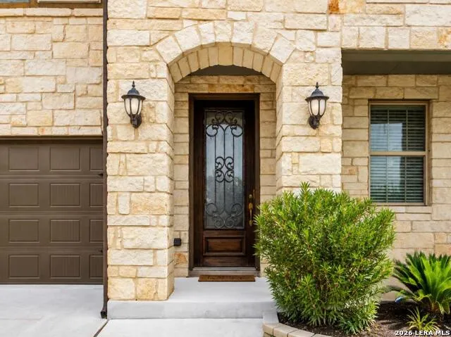 13203 BUCKTREE DR San Antonio, TX 78254