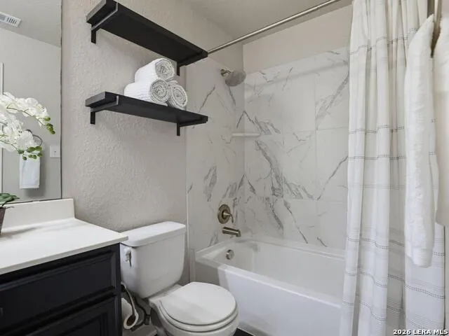 13203 BUCKTREE DR San Antonio, TX 78254