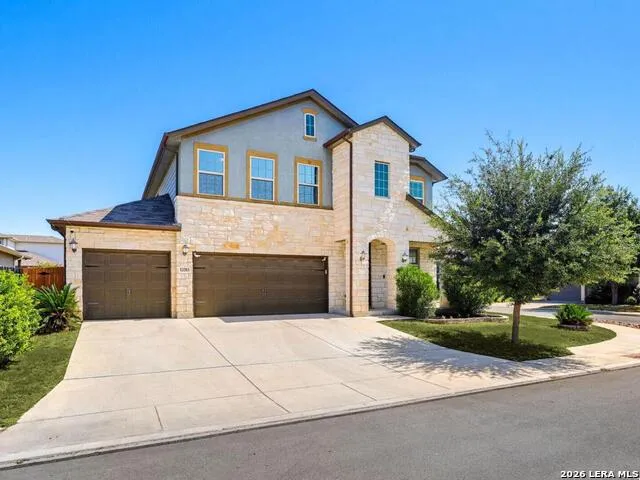 13203 BUCKTREE DR San Antonio, TX 78254