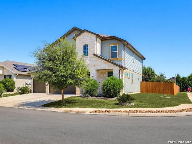13203 BUCKTREE DR San Antonio, TX 78254