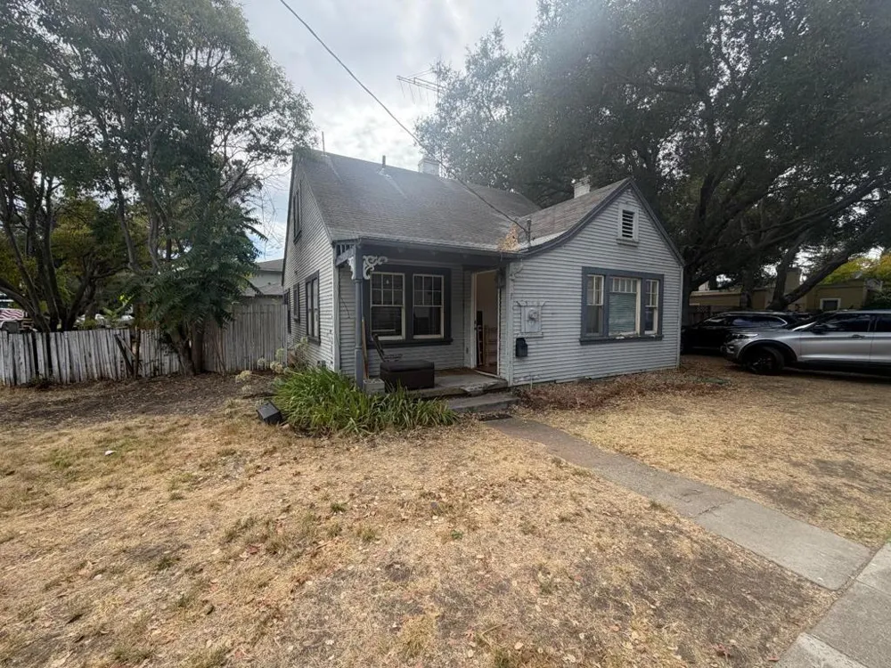519 University Drive Menlo Park, CA 94025