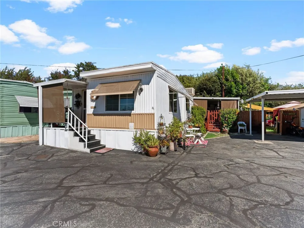 7000 E GAGE AVENUE #20 Bell Gardens, CA 90201