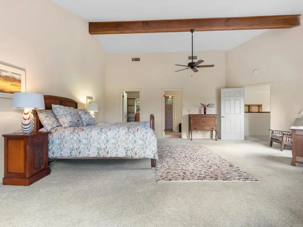 28338 Meadow Glen Way W Escondido, CA 92026