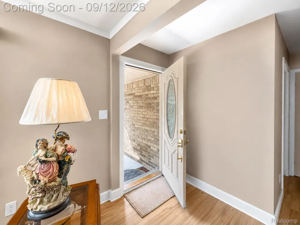 34398 Greentrees Road Sterling Heights City, MI 48312