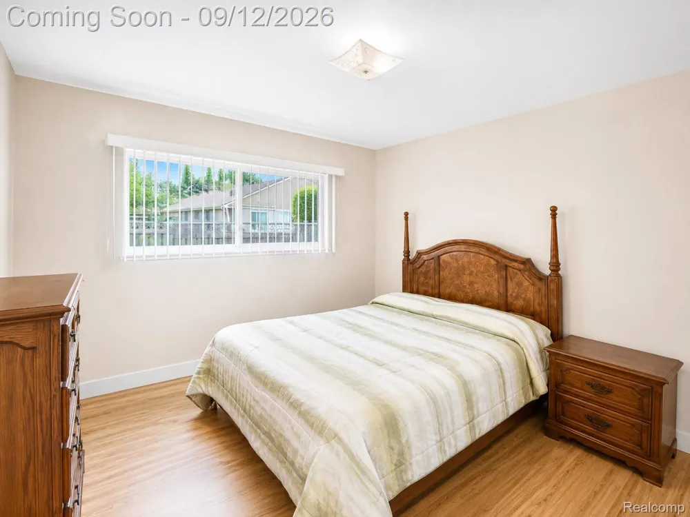 34398 Greentrees Road Sterling Heights City, MI 48312
