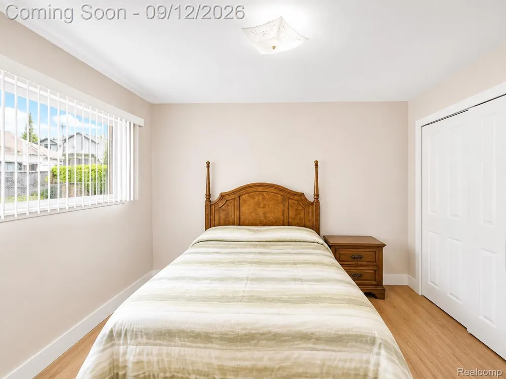34398 Greentrees Road Sterling Heights City, MI 48312