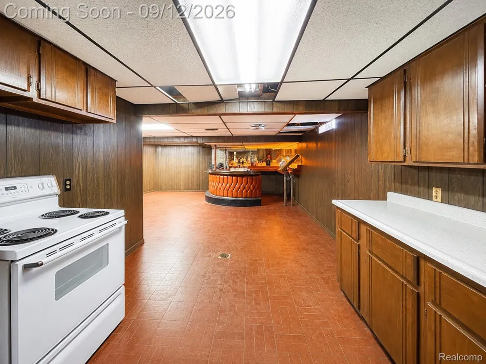34398 Greentrees Road Sterling Heights City, MI 48312