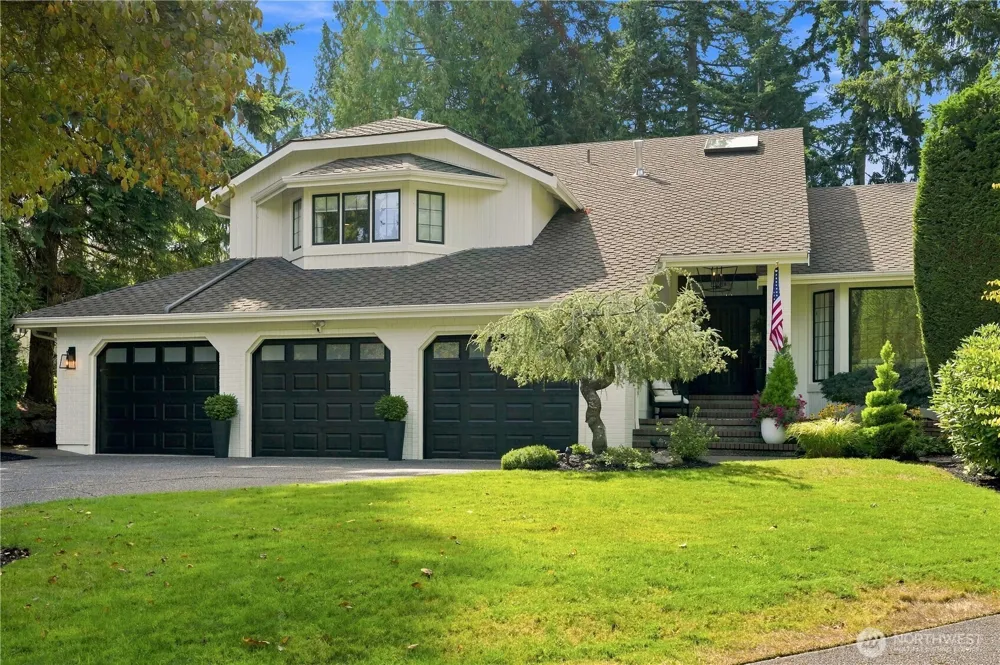2423 222nd Avenue NE Sammamish, WA 98074