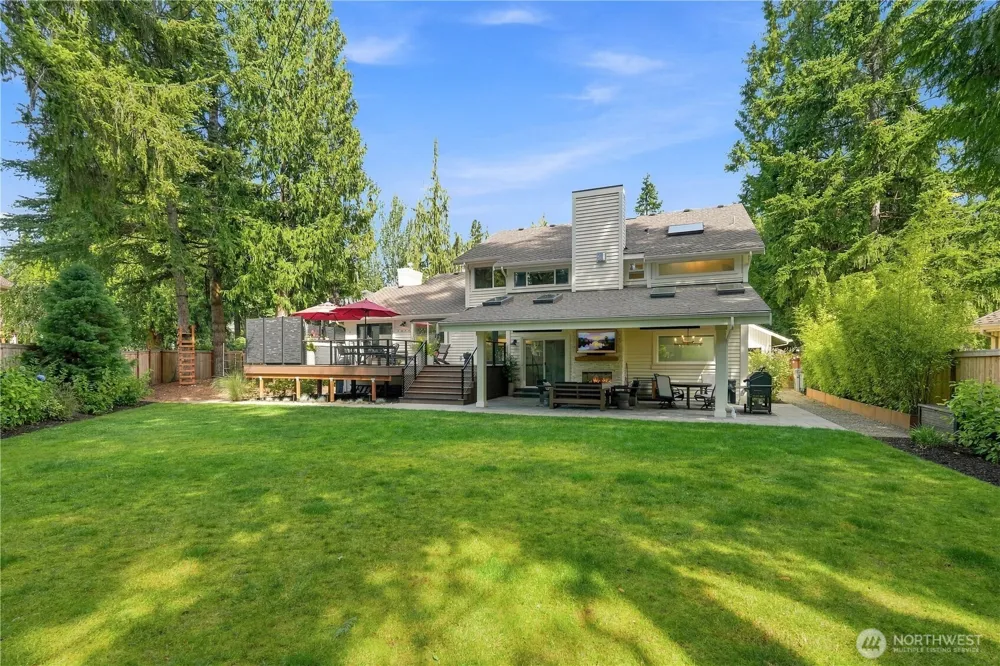 2423 222nd Avenue NE Sammamish, WA 98074