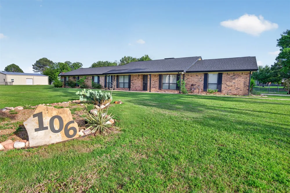 106 Snyder Ranch Road Trinidad, TX 75163