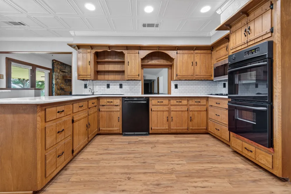 106 Snyder Ranch Road Trinidad, TX 75163