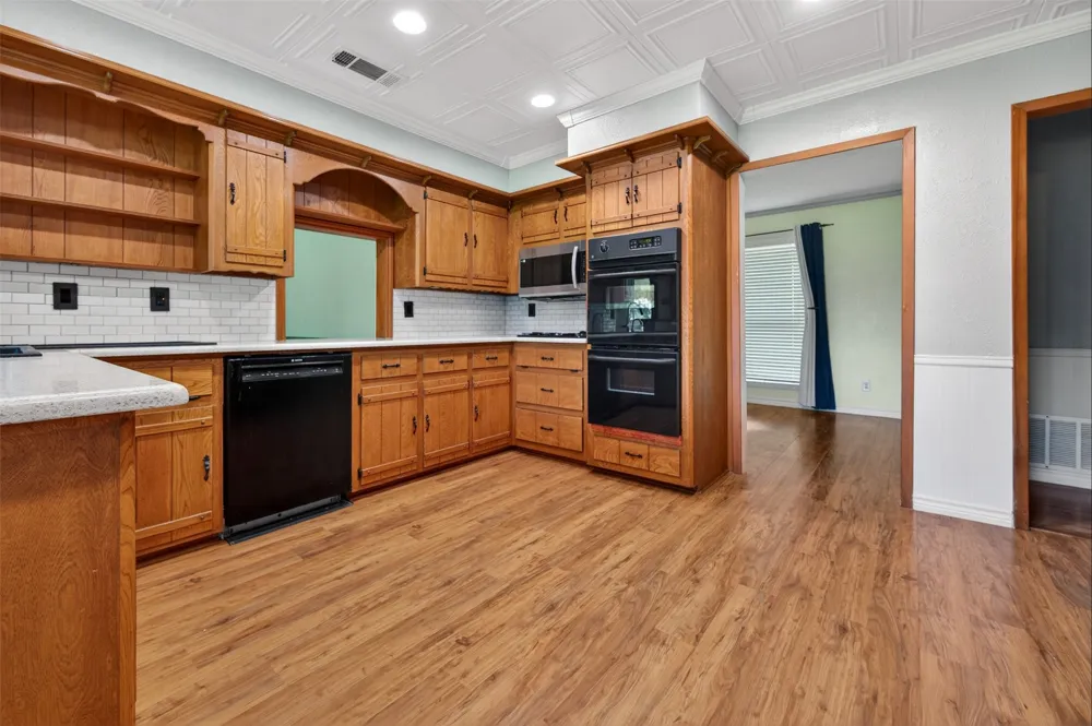 106 Snyder Ranch Road Trinidad, TX 75163