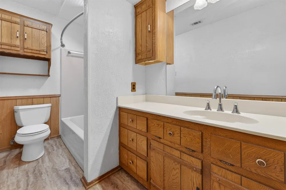 106 Snyder Ranch Road Trinidad, TX 75163