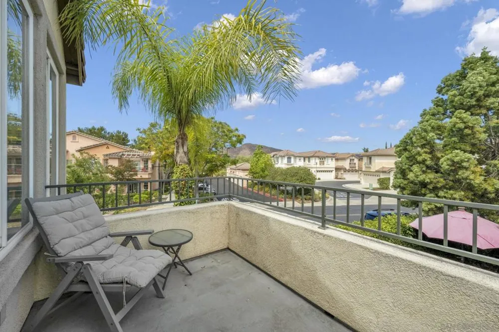 18861 Caminito Cantilena 42 #Unit 42 San Diego, CA 92128