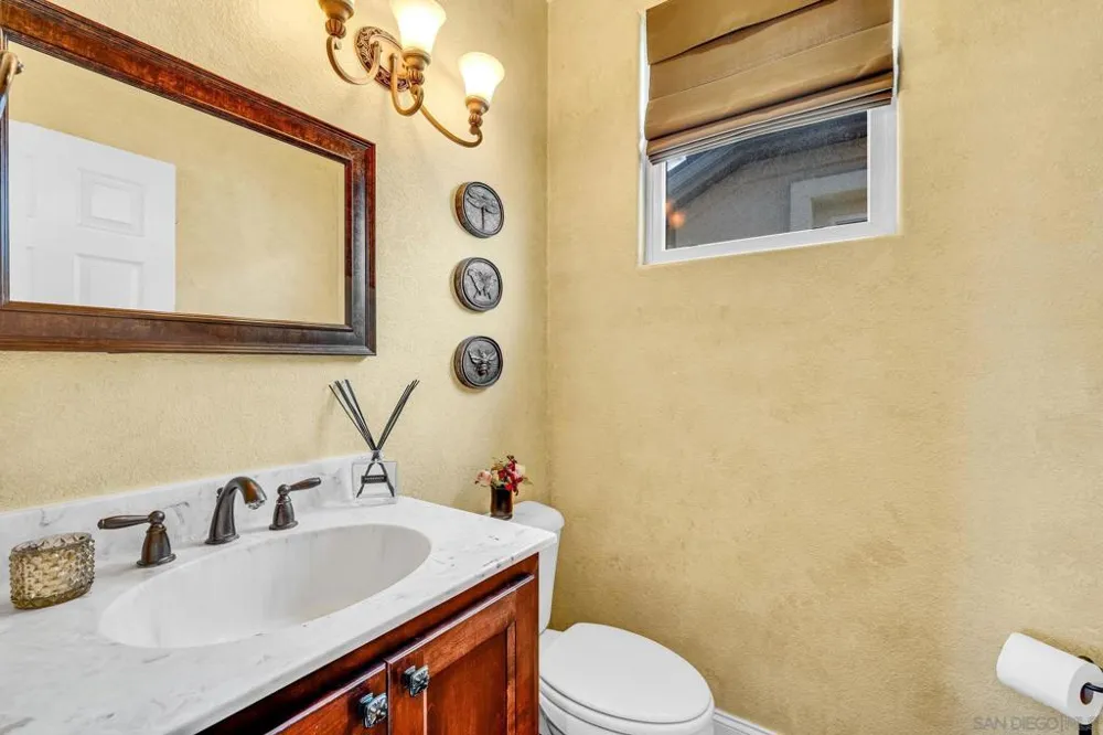 18861 Caminito Cantilena 42 #Unit 42 San Diego, CA 92128