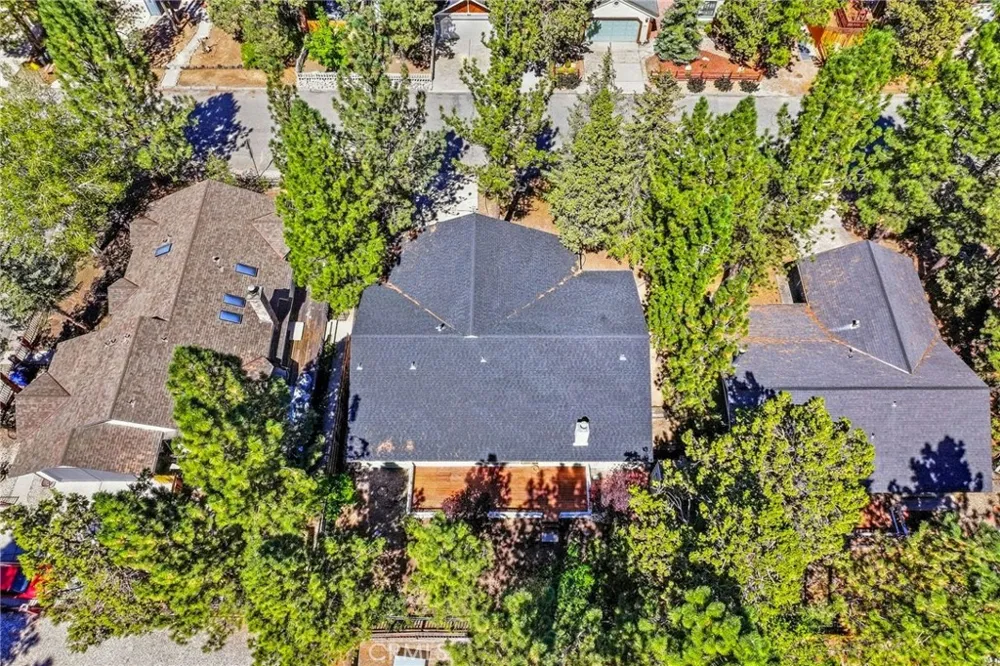 432 E Mountain View Boulevard Big Bear City, CA 92314