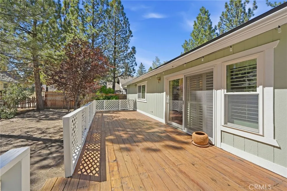 432 E Mountain View Boulevard Big Bear City, CA 92314