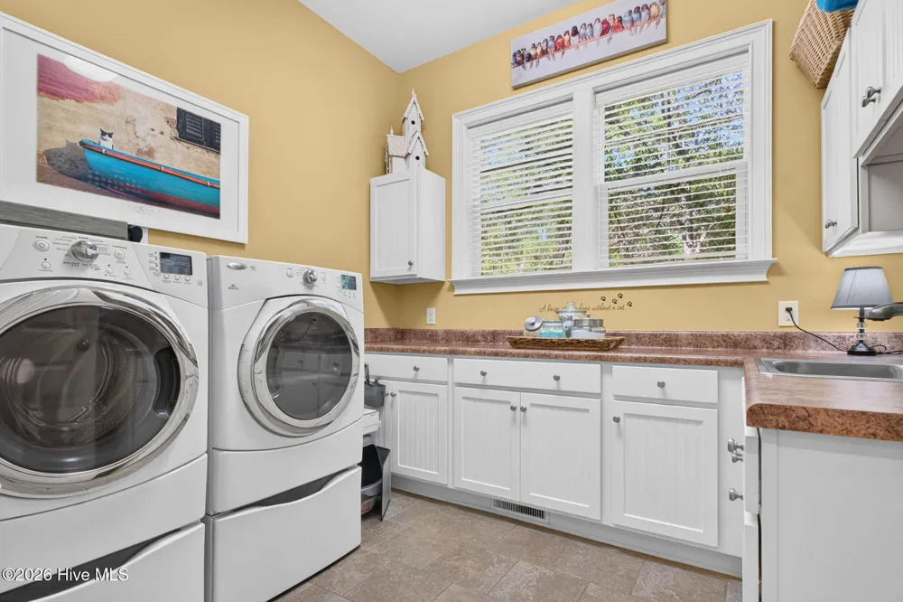 5208 White Ibis Court Southport, NC 28461